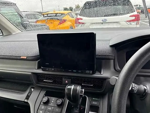 HONDA STEP WAGON 2023